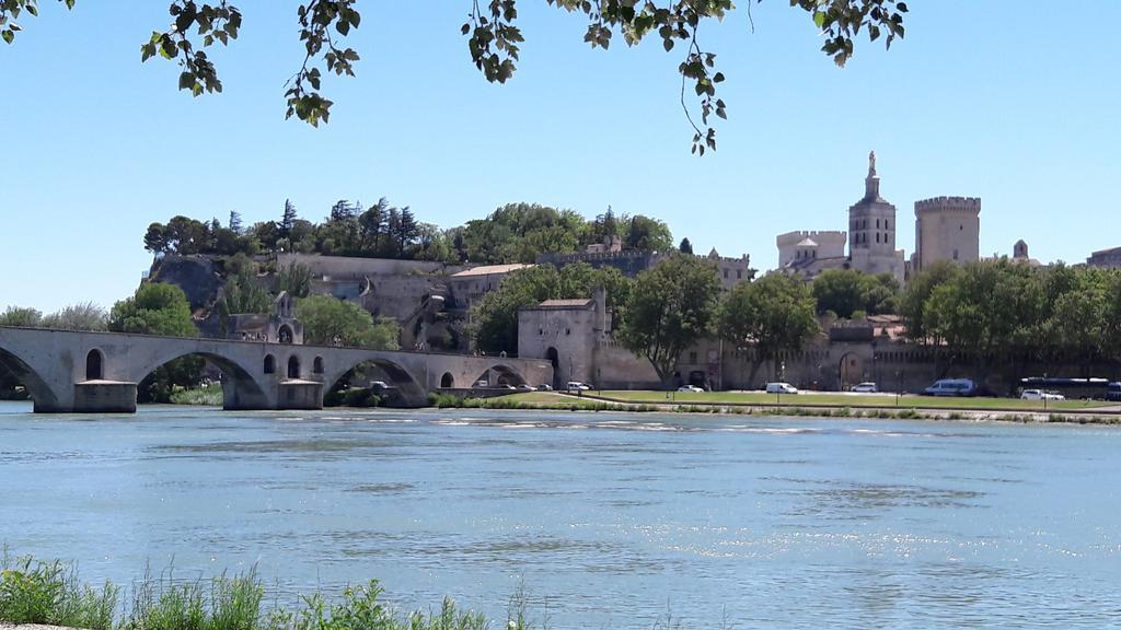 Appart Ensoleille Proche Remparts Avinhão Exterior foto